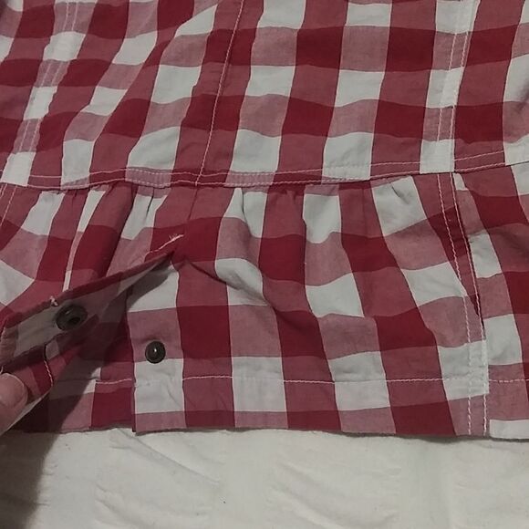 R &R Dakota  Red & white checkered waist length blazer with 3/4 sleeve - Picture 9 of 12